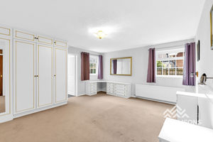 Photo 18- click for photo gallery